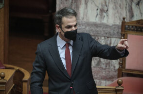 Ο Κυριάκος Μητσοτάκης στη συζήτηση στη Βουλή για την πρόταση μομφής