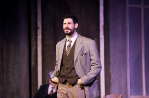 O Θανάσης Πατριαρχέας σε θεατρική παράσταση - Το αντίο του στον Πάνο Νάτση