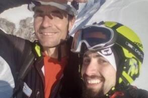 Ο Θεοφάνης - Ερμής Θεοχαρόπουλος με τον πατέρα του, Γιάννη