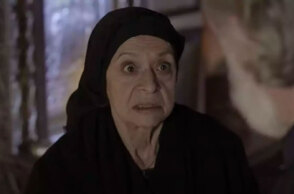 Η Όλγα Δαμάνη ως «γιαγιά Ειρήνη» στη σειρά «Σασμός»