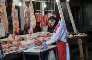 Ξεκίνησε η ριζική ανακατασκευή των καταστημάτων της Βαρβακείου Αγοράς