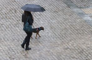 Βελτιωμένος ο καιρός αύριο στις περισσότερες περιοχές, με πρόσκαιρες βροχές στα νησιά	