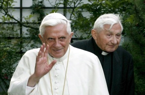 Ο πρώην πάπας, Βενέδικτος σε παλαιότερη εμφάνισή του