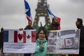 Γαλλία: Σχεδόν 100 προσαγωγές στην κινητοποίηση του "Κομβόι της Ελευθερίας"- Υπό αστυνομική επιτήρηση το Παρίσι σήμερα- Πρώτες αναχωρήσεις προς τις Βρυξέλλες	