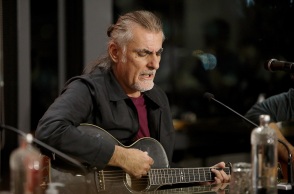 Φίλιππος Πλιάτσικας για τον παιδόφιλο ντράμερ: Το στομάχι μας ανακατεύτηκε