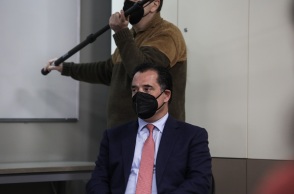 Γεωργιάδης: Οι μειώσεις σε ΦΠΑ και ΕΦΚ δεν μειώνουν τις τιμές