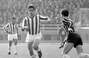 Ο Βασίλης Μποτίνος σε δράση.