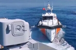 Τουρκική ακταιωρός παρενοχλεί ελληνικά σκάφη στο Αιγαίο