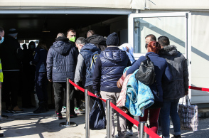 Φωτιά στο Euroferry Olympia: Στο λιμάνι της Κέρκυρας επιβάτες