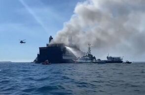 Η φωτιά στο Euroferry Olympic και η επιχείρηση κατάσβεσης στην Κέρκυρα 