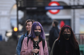 Κορωνοϊός: Τέλος η υποχρεωτική καραντίνα στην Βρετανία για όσους νοσούν 