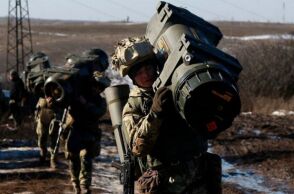 Ουκρανοί στρατιώτες στα σύνορα με τη Ρωσία