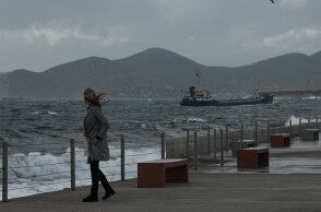Θυελλώδεις άνεμοι στον Πειραιά