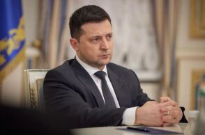 Ο Ζελένσκι υπέγραψε την αίτηση για ένταξη της Ουκρανίας στην ΕΕ