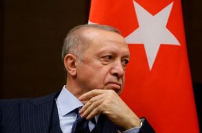 Ερντογάν: Να αντιμετωπίσει η ΕΕ την Τουρκία όπως την Ουκρανία