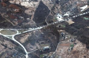 Πόλεμος Ουκρανία: Ρωσική στρατιωτική οχηματοπομπή βόρεια του Κιέβου