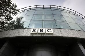 Πόλεμος Ουκρανία: Η Ρωσία «μπλοκάρει» BBC και Radio Liberty