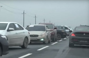 Το κομβόι των Ελλήνων από τη Μαριούπολη έφτασε στη Μολδαβία