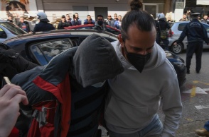 Ανδραβίδα - φονικό: Ο 60χρονος καθ' ομολογία δράστης οδηγείται στον εισαγγελέα