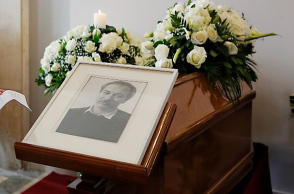 Τελευταίο αντίο στον Χρόνη Μπότσογλου