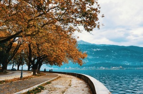 Η λίμνη Παμβώτιδα στα Γιάννενα. 