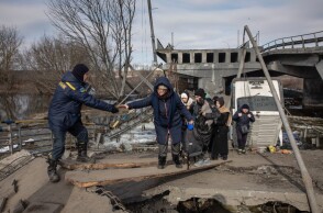 Βομβαρδισμένο τοπίο στο Ίρπιν της Ουκρανίας