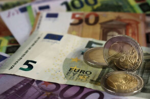 Χαρτονομίσματα και κέρματα του ευρώ