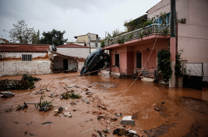 Φονική πλημμύρα στη Μάνδρα