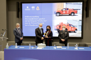 Επιτροπή «Ελλάδα 2021»: Δωρεά 10 υδροφόρων οχημάτων σε Πολιτική Προστασία και Πυροσβεστική