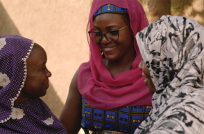 Σκηνη από την ταινία Δεσμοί Γυναικών.