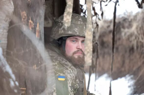 Ουκρανός στρατιώτης στο Ντόνετσκ στην Ανατολική Ουκρανία