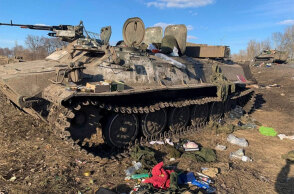 Κατεστραμμένο ρωσικό τανκ στην Ουκρανία