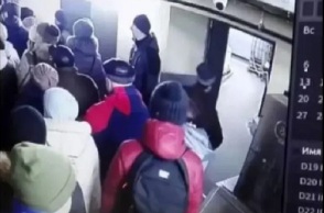 Ουκρανία: Ρωσική οβίδα «σκάει» δίπλα σε κόσμο σε σούπερ μάρκετ