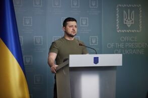 Πόλεμος στην Ουκρανία: Ο Ουκρανός πρόεδρος, Ζελένσκι, καλεί την ΕΕ να σταματήσει κάθε «εμπόριο» με τη Ρωσία.