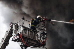 Συναγερμός για φωτιά σε διαμέρισμα πολυκατοικίας στο Παγκράτι (ΦΩΤΟ ΑΡΧΕΙΟΥ)