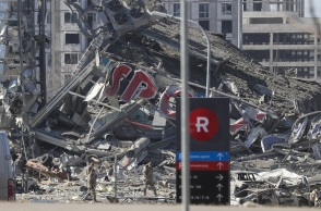 Βομβαρδισμένο κτίριο στο Κίεβο - Πόλεμος στην Ουκρανία