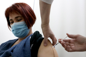 Εμβόλιο Pfizer - Εμβολιασμός