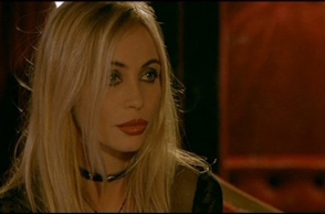 «Ναταλί» της Αν Φοντέιν, με τους Φανί Αρντάν, Εμανουέλ Μπεάρ, Ζεράρ Ντεπαρντιέ