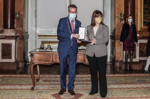 Σακελλαροπούλου: Τιμήθηκε με το Χρυσό Κλειδί της πόλης της Λισαβόνας