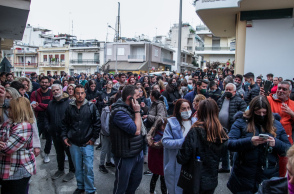 Πισπιρίγκου, όχλος, σπίτι