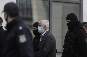 Πέτρος Φιλιππίδης