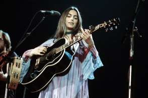 Emmyllou Harris