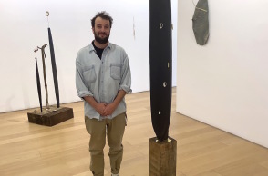 Martin Belou: Συνέντευξη με τον εικαστικό για την έκθεση Vessels που φιλοξενείται στην γκαλερί Bernier / Eliades.