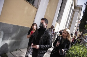 Ο Μάνος Δασκαλάκης δηλώνει σοκαρισμένος που η Ρούλα Πισπιρίγκου σχεδίαζε να τον χτυπήσουν μπράβοι