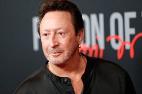 Ο Τζούλιαν Λένον