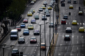 Μεταβίβαση οχημάτων: Ηλεκτρονικά ο υπολογισμός των τελών