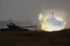 Το Moskva, το καμάρι του ρωσικού στόλου, βυθίστηκε στη Μαύρη Θάλασσα και οι Ρώσοι πασχίζουν να κυριέψουν τη Μαριούπολη