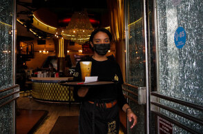 Πάσχα 2022 σε εστίαση και διασκέδαση μόνο με πιστοποιητικό εμβολιασμού ή νόσησης