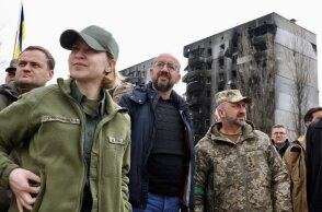 Ουκρανία: Σαρλ Μισέλ: «Η Ιστορία δεν θα ξεχάσει τα εγκλήματα πολέμου που διαπράχθηκαν εδώ»	