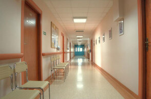 Πιθανό ένα κρούσμα ηπατίτιδας σε παιδιά στην Ελλάδα, σύμφωνα με τον επικεφαλής του ΕΟΔΥ Θεοκλή Ζαούτη